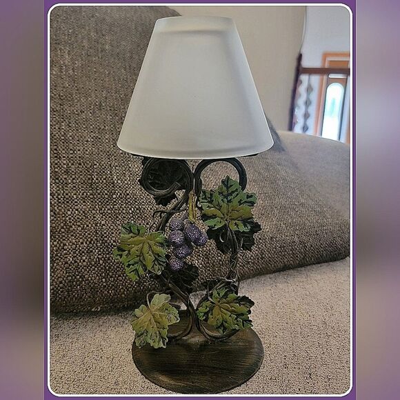 #Wrought Iron Tea Candle Holder Ivy Grapes with Frosted Glass Lampshade - Picture 1 of 7